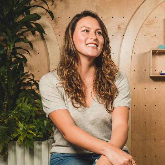 Meet your Posher, Valeria - Picture 1 of 1